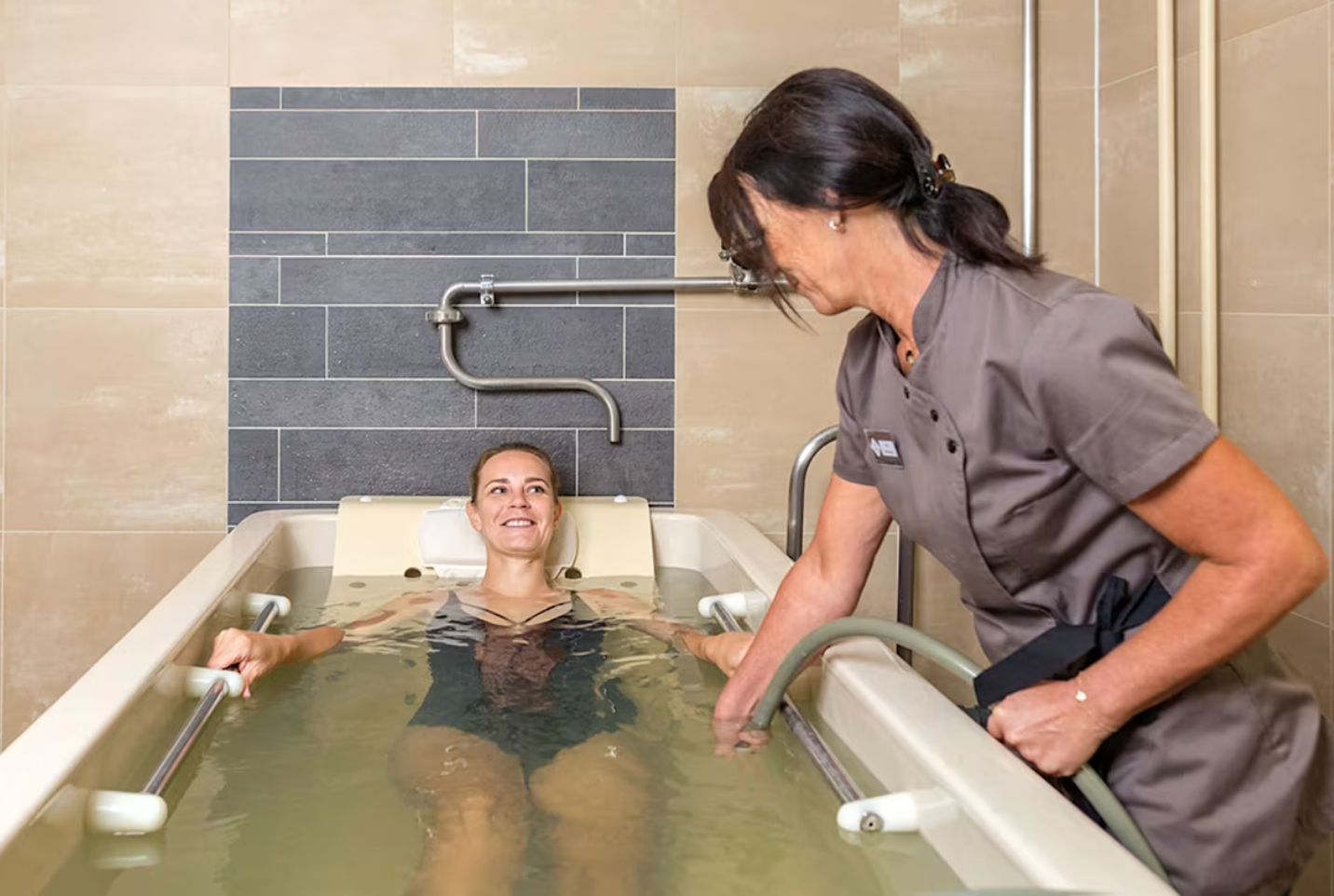 Le soin de bain douche en immersion
